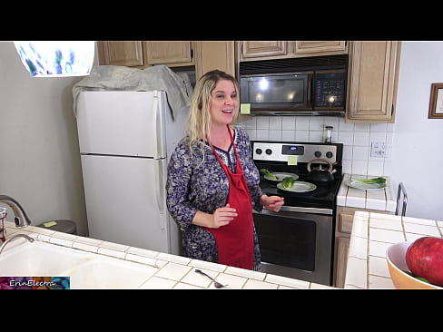 ❤️ A madrasta o ordenha na cozinha antes de sua data ❤️ Porno em nós pt-br.redgast4asset.ru